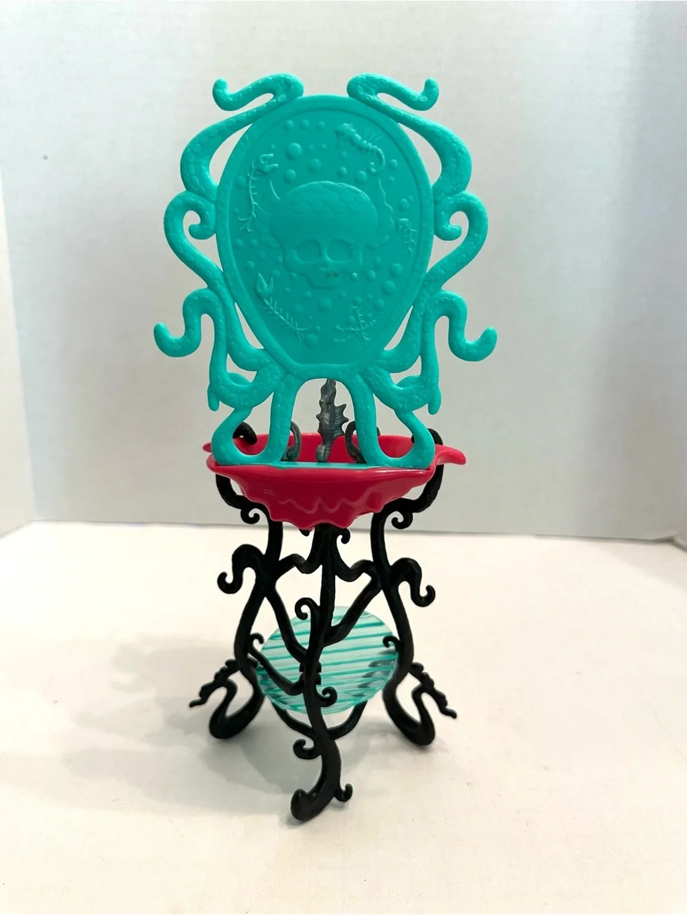 Mattel Monster High Teal Pink Black Doll Vanity Mirror and Sink Accessory